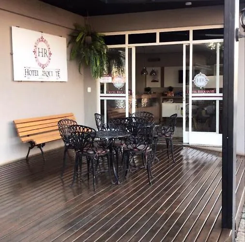 Hotel Requinte Dois Vizinhos