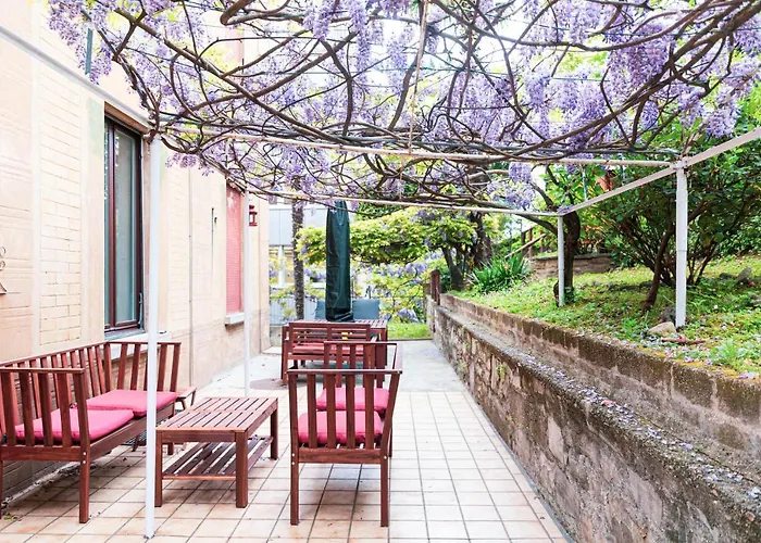 Room Gatsby- Your Space With Garden In The City Center Lugano