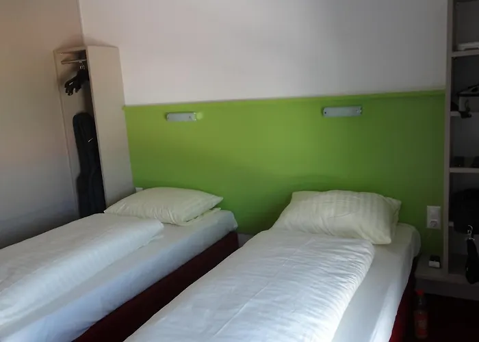 Hotel Wirt im Feld Steyr