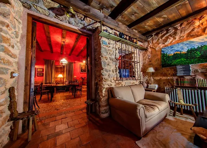 Bed and Breakfast Royo Guarde, junto al río Mundo Riópar