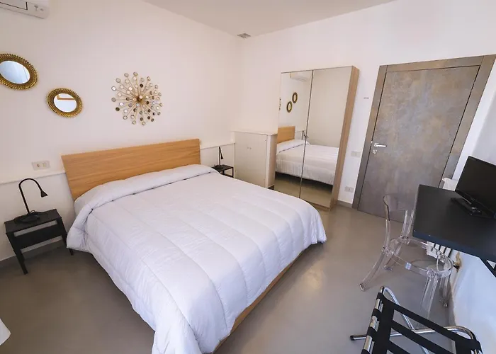 Locanda Roma Sleep & Food Donoratico