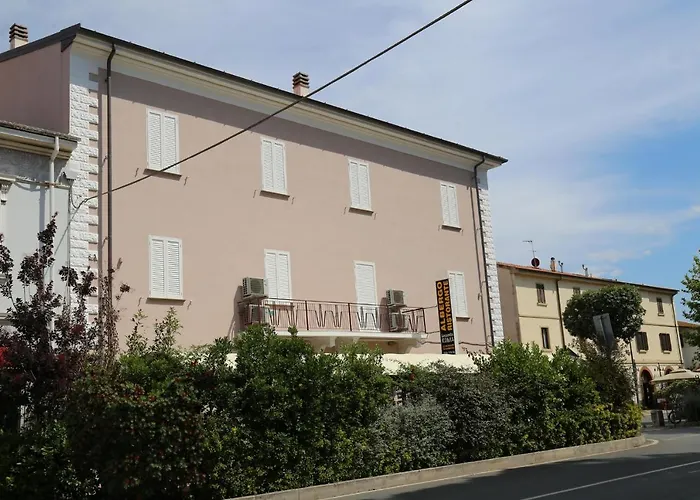 Locanda Roma Sleep & Food Donoratico