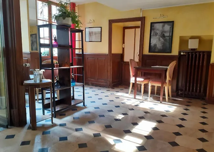 Logis Hôtel Restaurant de l'Ecu