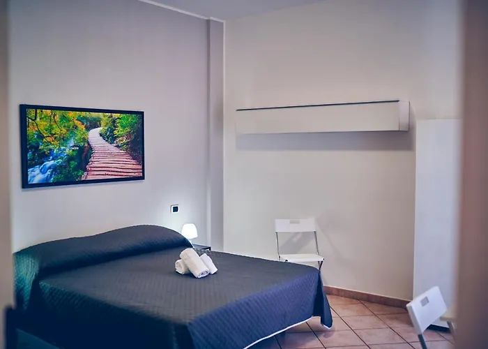 Travelershome 7Metri Ciampino Guesthouse