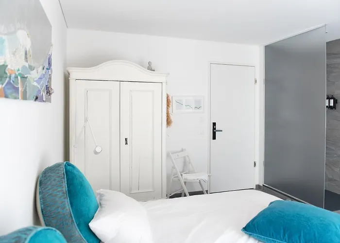 Salotto Bre - Bed & Breakfast Charming Rooms Lugano