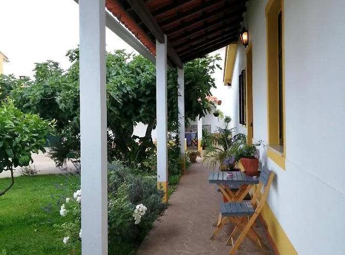 Bed and Breakfast Casa Dos Pingos De Mel Aveiro