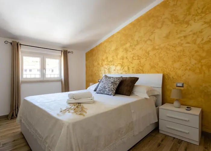 Cadoni Guest House