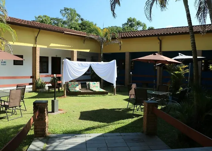 Francis Hotel Pousada Caraguatatuba