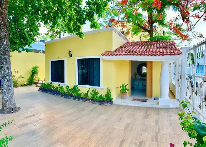 La Casa De Los Alcatraces Cancún
