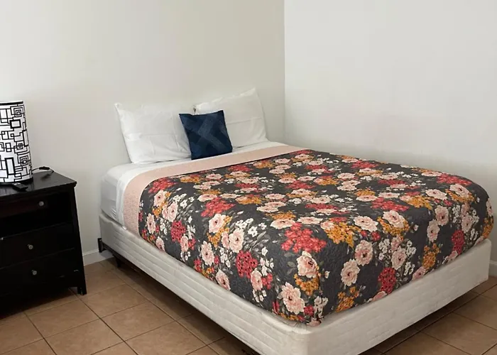 Motel Safreen Panama City Beach