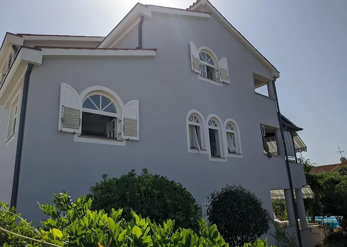 Villa Triton