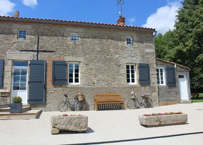 Chambres d'hôtes Logis Charrier Le Petit Bignon