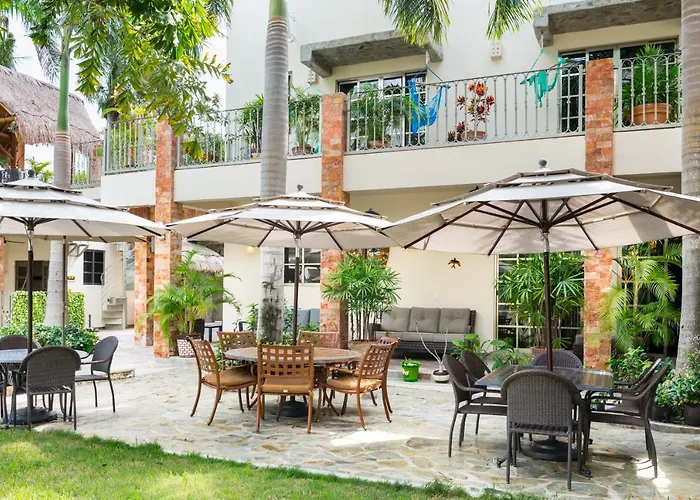 Alamos Inn Hotel Con Jacuzzi Y Piscina Cancún