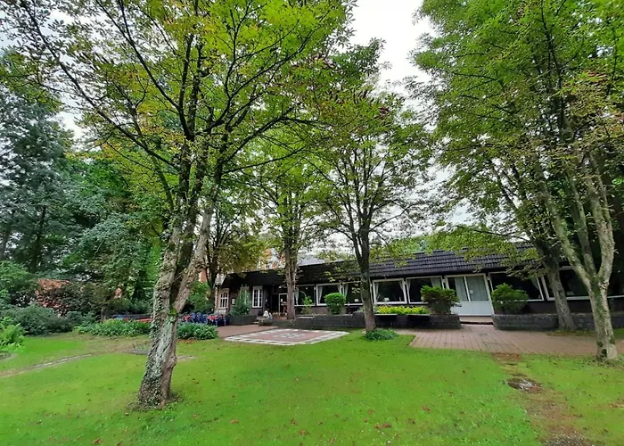 Parkhotel Keck - Castillo Del Bosque Wingst