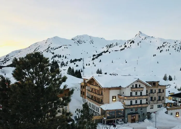 Hotel Alpenland