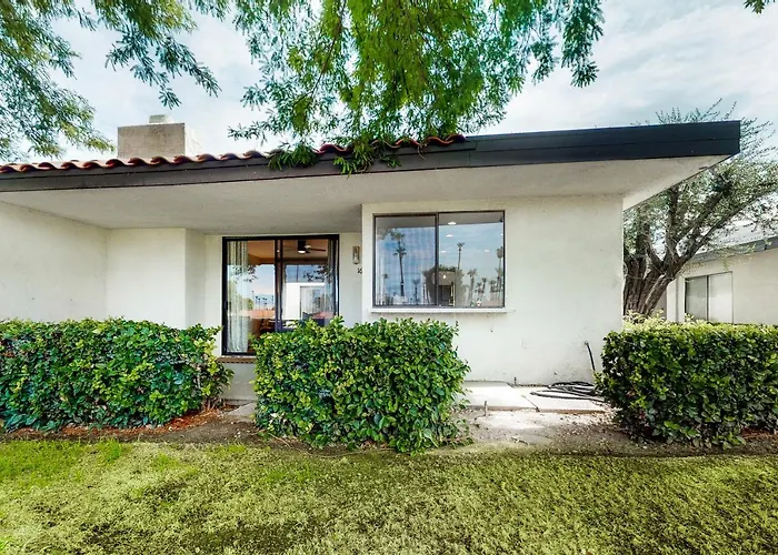 Modern Desert Retreat Rancho Mirage