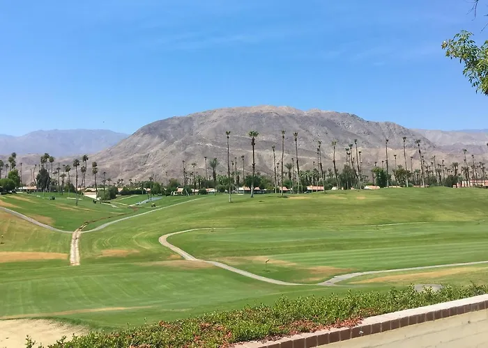 Modern Desert Retreat Rancho Mirage