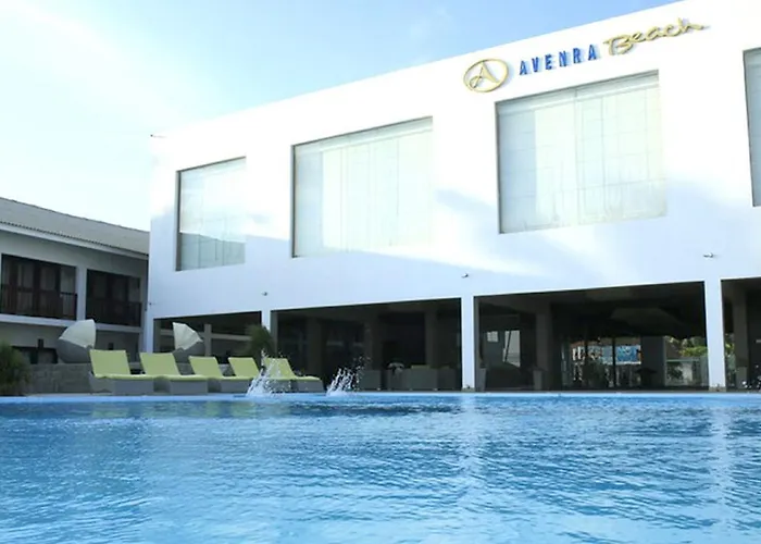 Avenra Beach Hikkaduwa