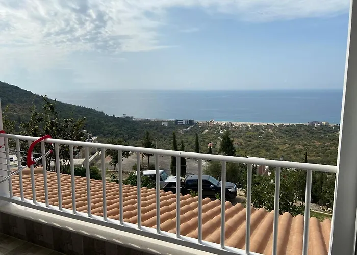 Hotel a Himare