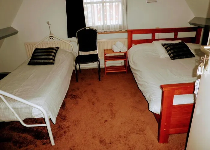 Noemie'S Pension House