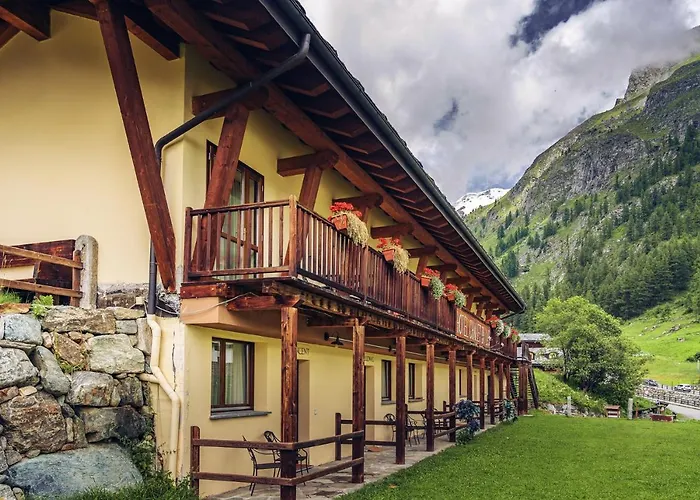 Chalet Du Lys Hotel & Spa
