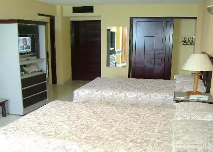 Hotel Tiuna