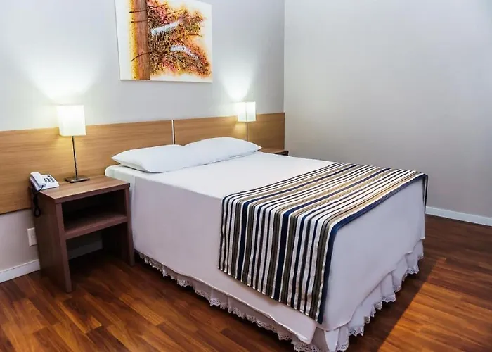 Nacional Inn Porto Alegre - próximo ao Complexo Santa Casa e UFRGS