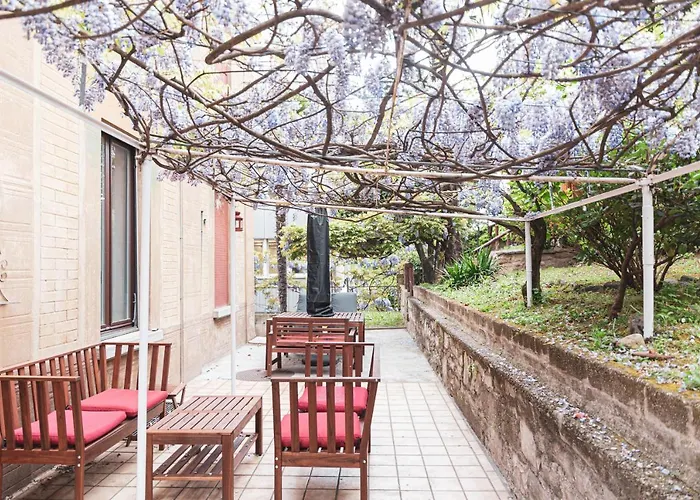 Room Gatsby- Your Space With Garden In The City Center Lugano