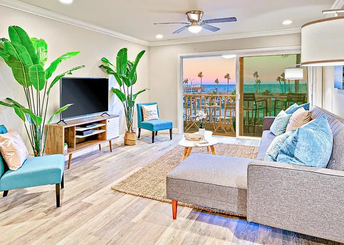Balboa Pier House