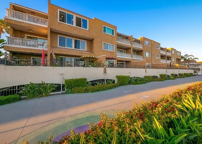 Balboa Pier House