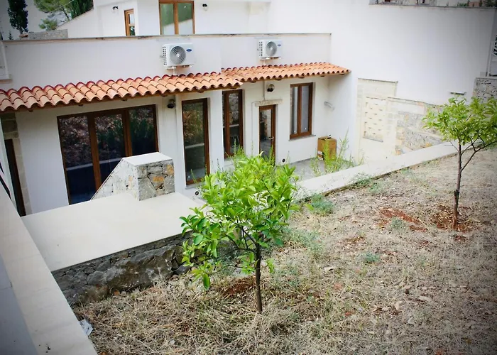 Al Tempio Della Pace