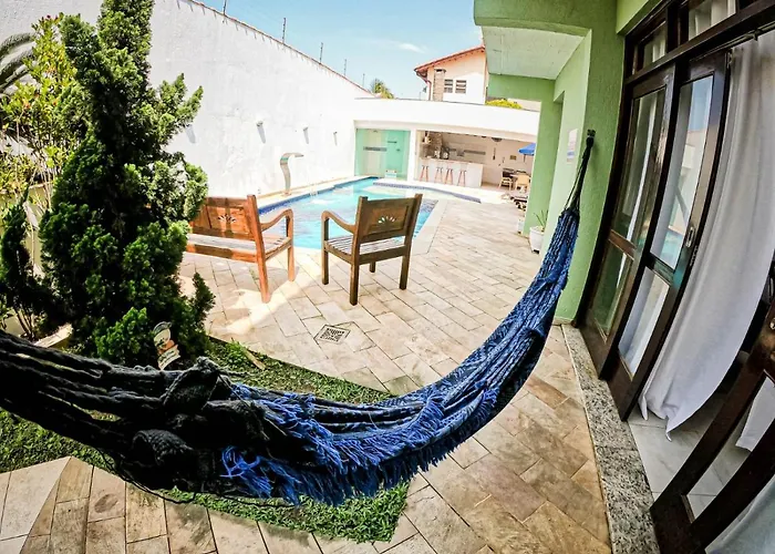 Hostel E Pousada Bahia Beach Itanhaém