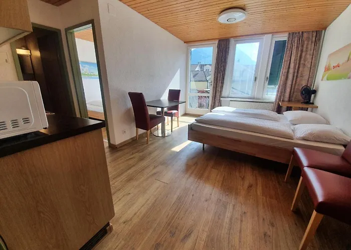 Downtown Apartment 9