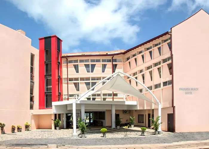 Paradise Beach Hotel Negombo