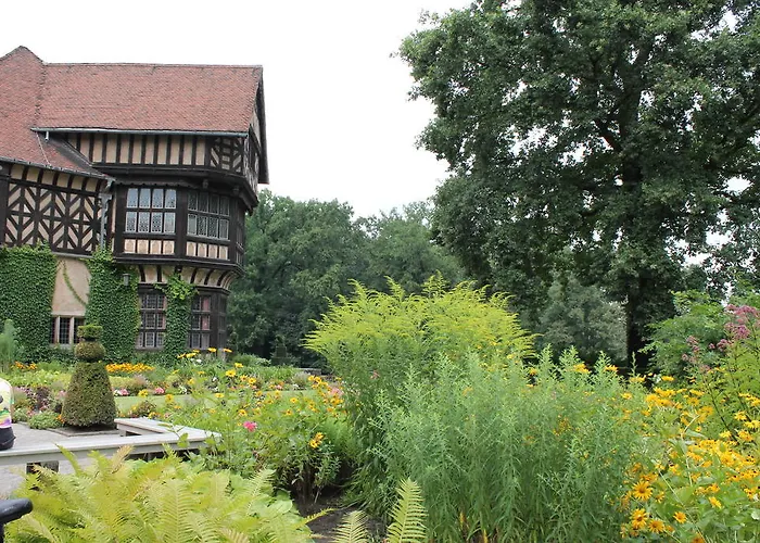 Relexa Schlosshotel Cecilienhof Potsdam