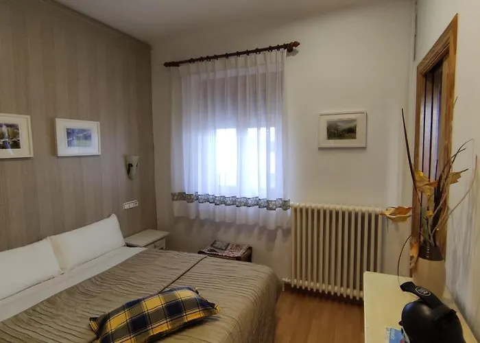 Hostal Escartín