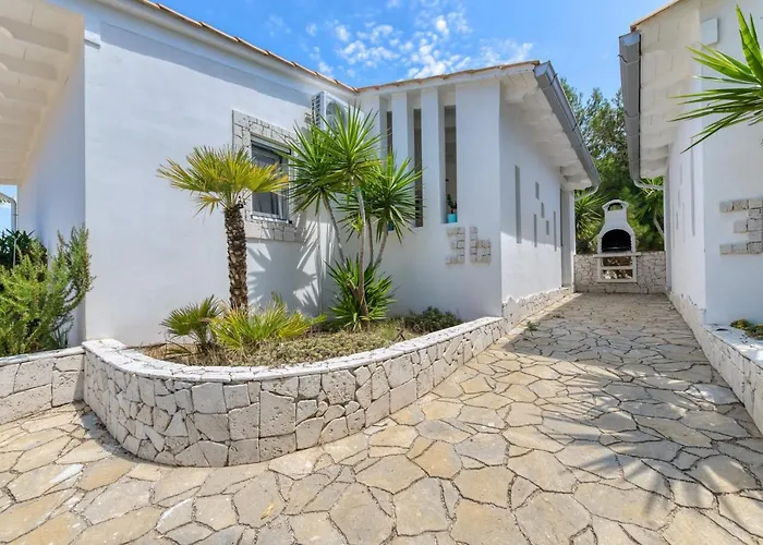 Malia Village Vieste