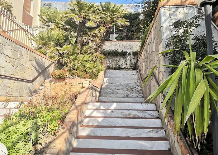B&B Sanremo Dely' House