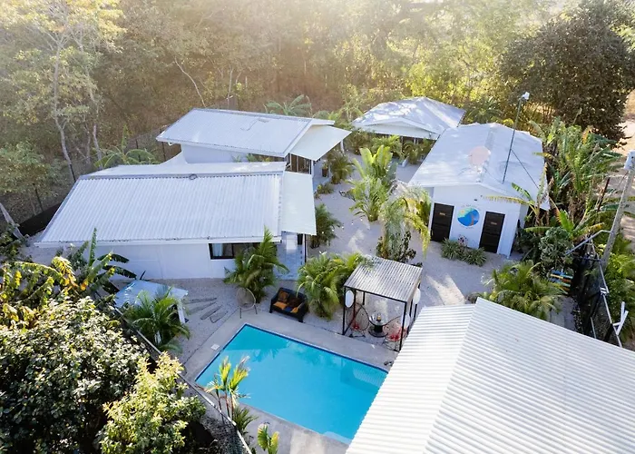 The Pura Vida Inn Playa Grande