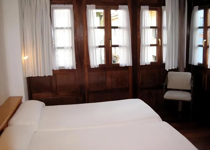 Hotel La Plaza I Luanco