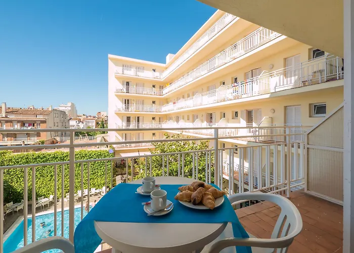 Hotel Checkin Pineda Pineda De Mar