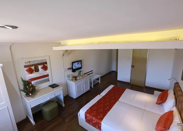 Orient Hotel
