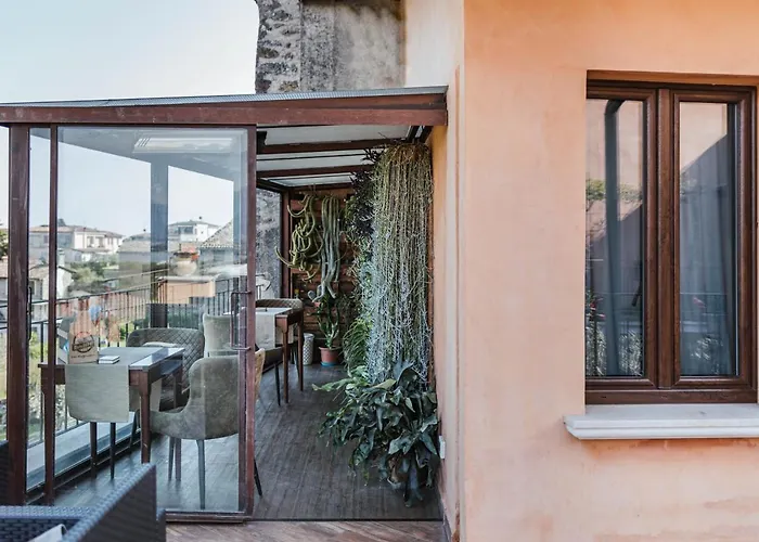 Antico Borgo B&B con SPA - Adults Only Manerba del Garda