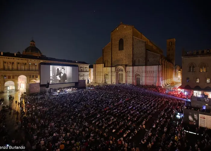 Gran Suite Piazza Maggiore - T&T Communications Bolonia