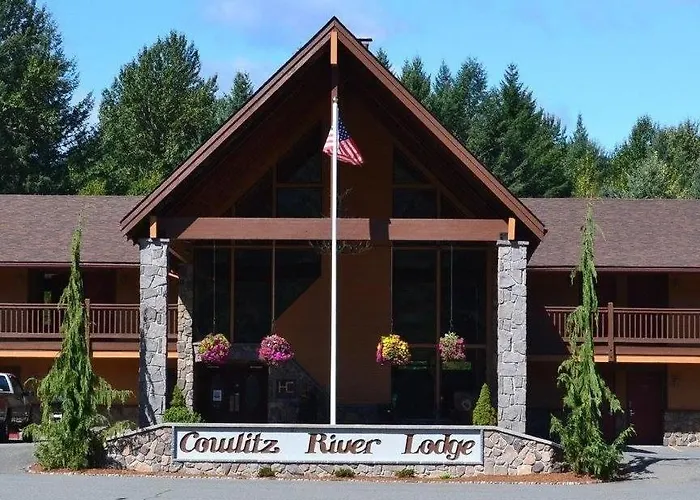 Cowlitz River Lodge Packwood
