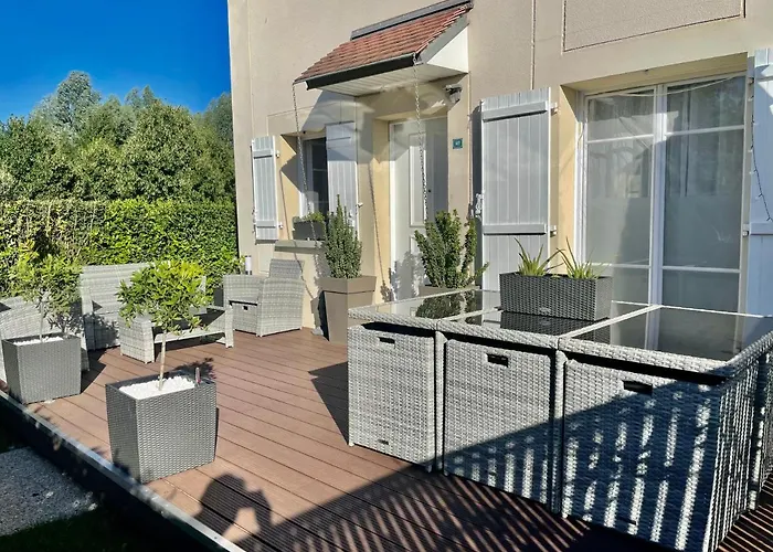 Chambres D'Hotes A Themes A 2,4Km Du Parc