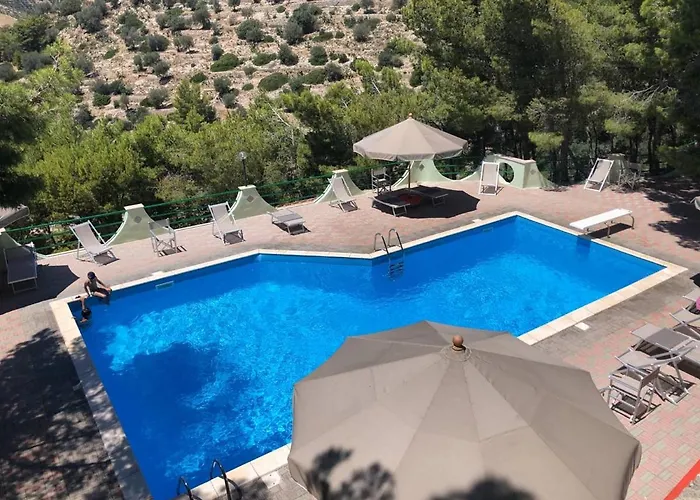 Villa Marhu'