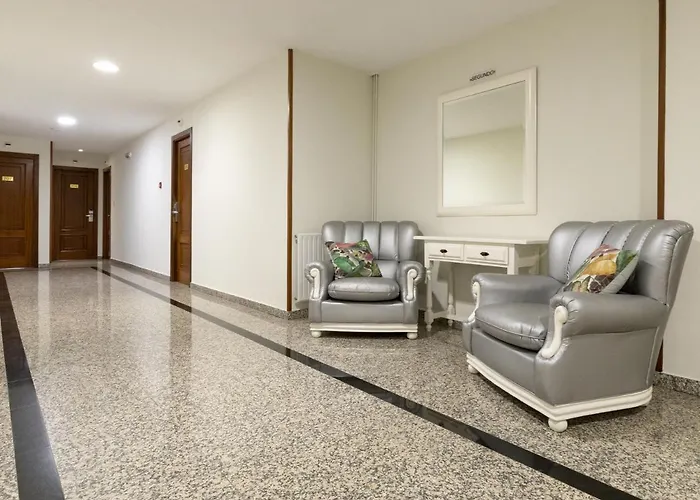Hotel Rosalia de Castro Poio