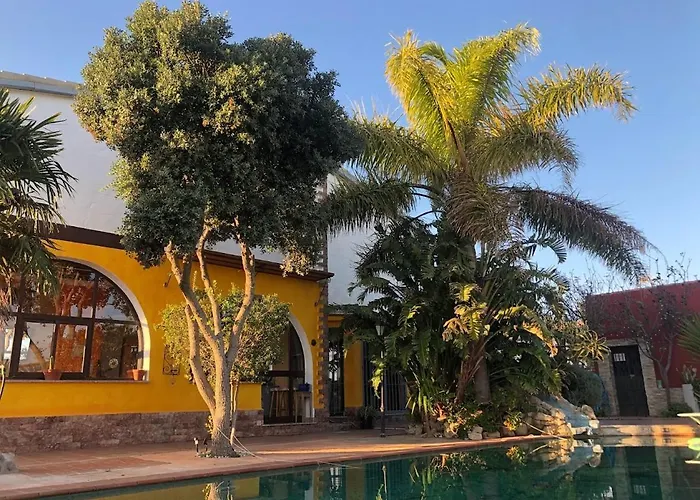 Higos Chumbos, Casa Rural Compartido Chiclana de la Frontera