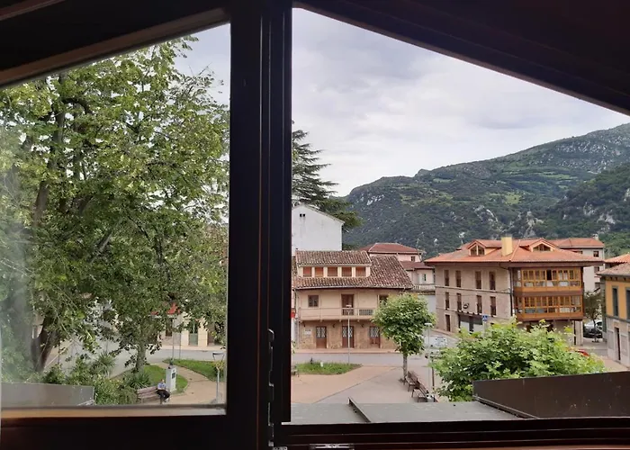Hotel La Plaza Proaza